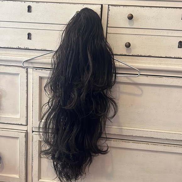 Clip on hair extensions long brown black beach waves bouncy curls or costume wig - Picture 4 of 12